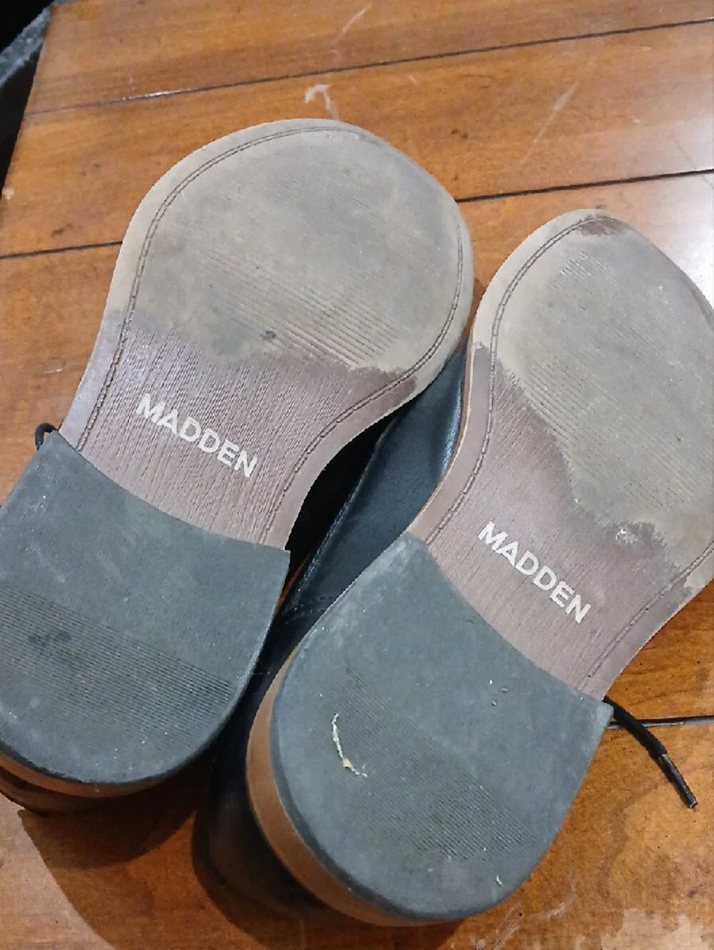 Steve Madden Black Leather Derby Shoes